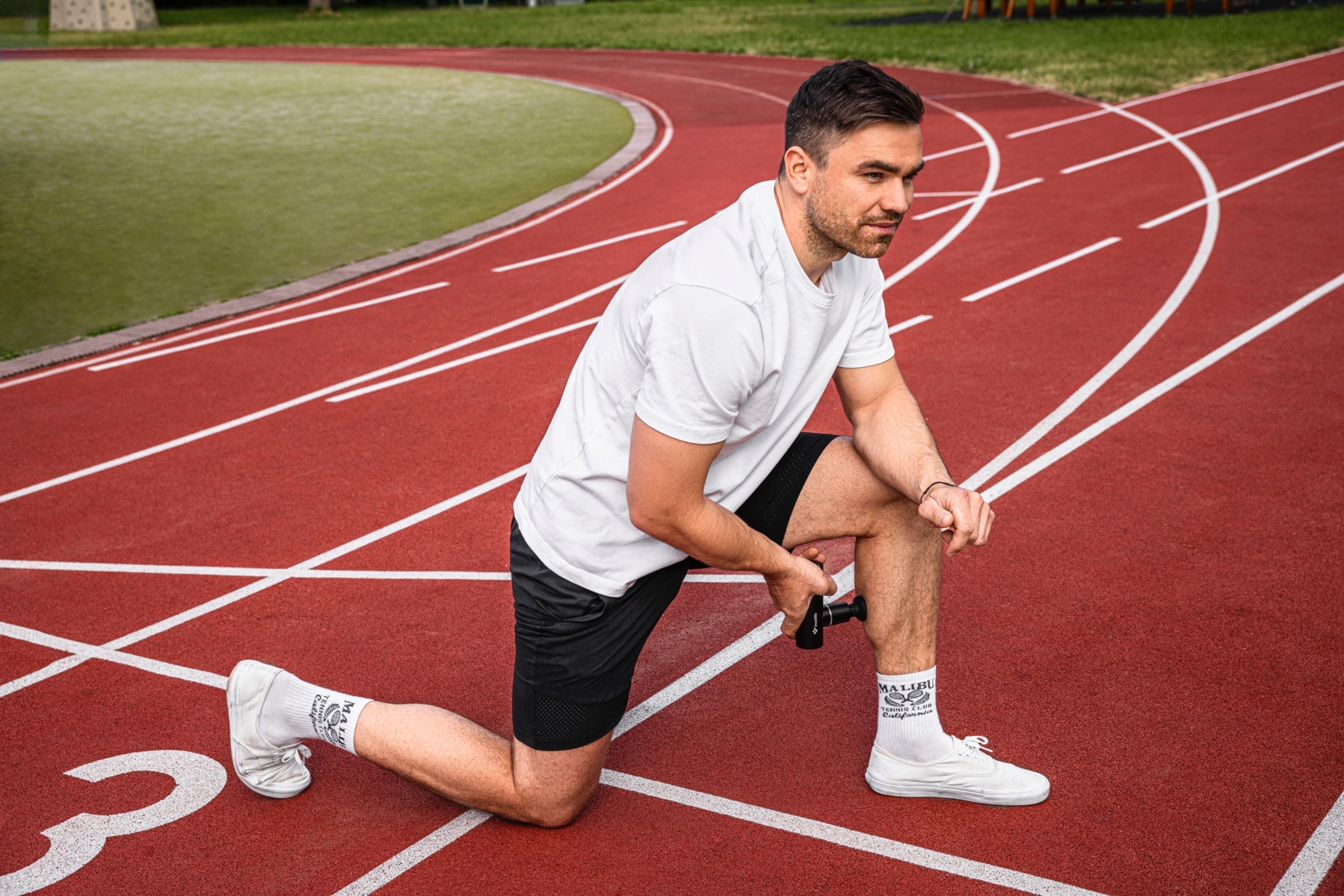 5 muscle groups that hurt the most after a workout and how to relieve them with a massage gun