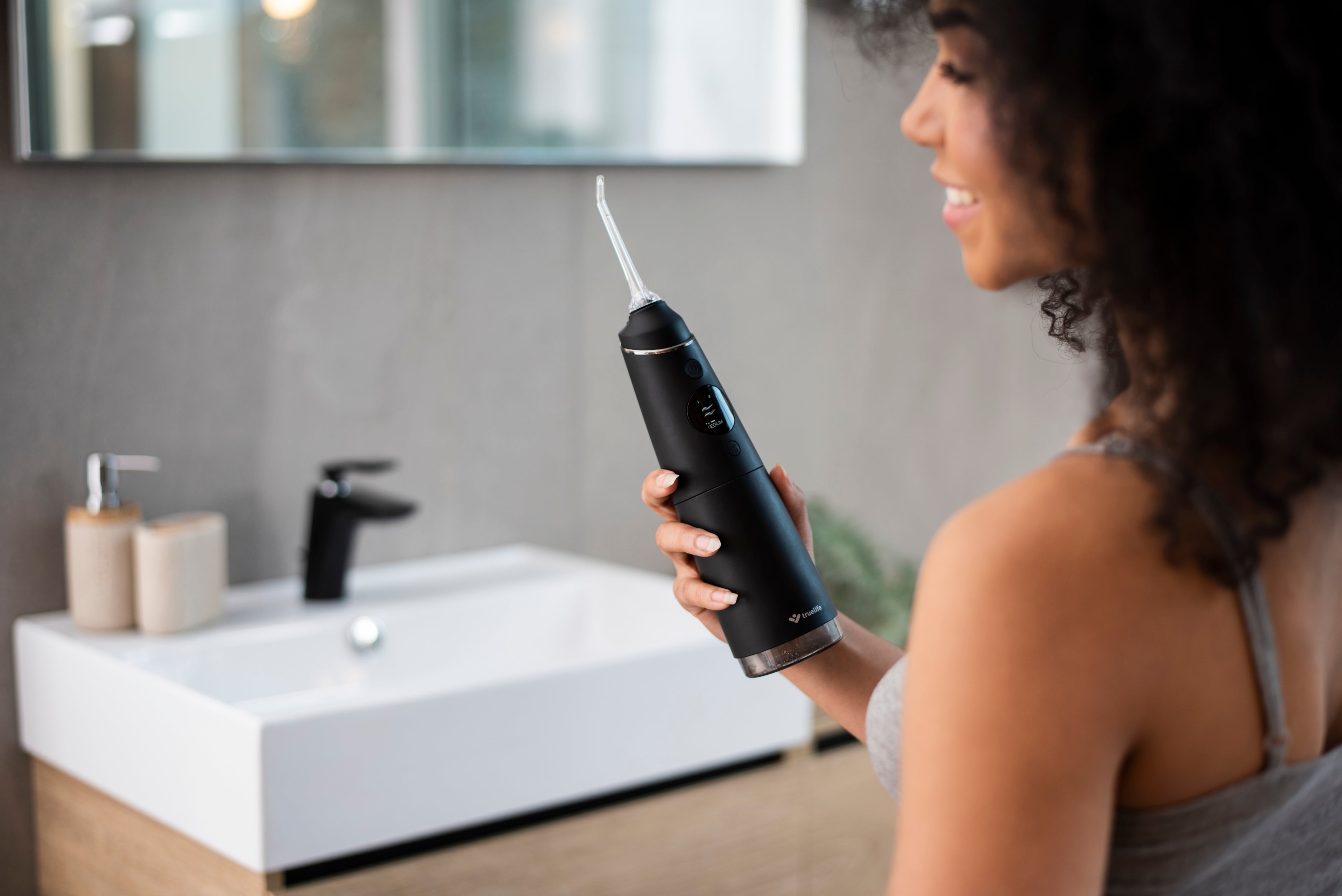 Oral Irrigator as Part of Your Daily Routine – Why and How to Use It